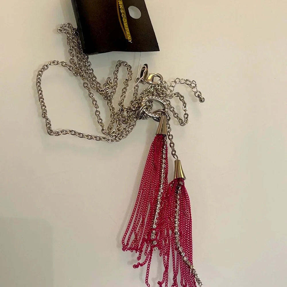 3x$25 ❤️ New York &Co Pink Tassel Chain Necklace ❤️ - Picture 2 of 11